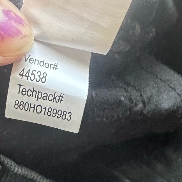 Pacsun Vintage Icon Black Distressed High-Rise Jeans  Raw Hem, Effortless Edge - Picture 9 of 15